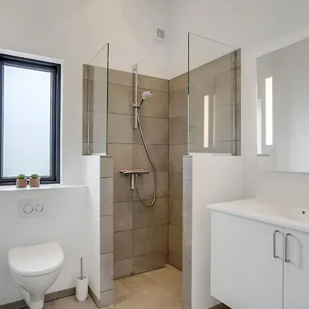 3 Bedroom Awesome In Hvide Sande Bjerregard