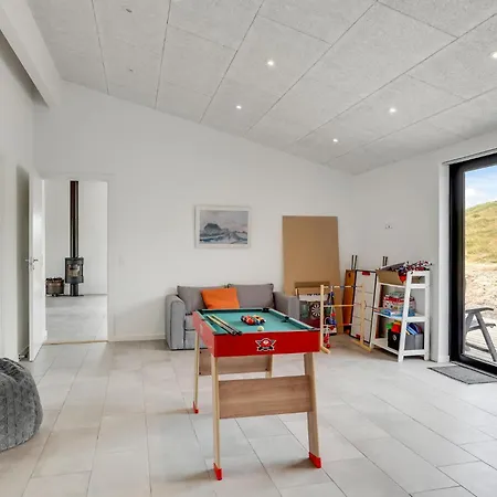 3 Bedroom Awesome In Hvide Sande